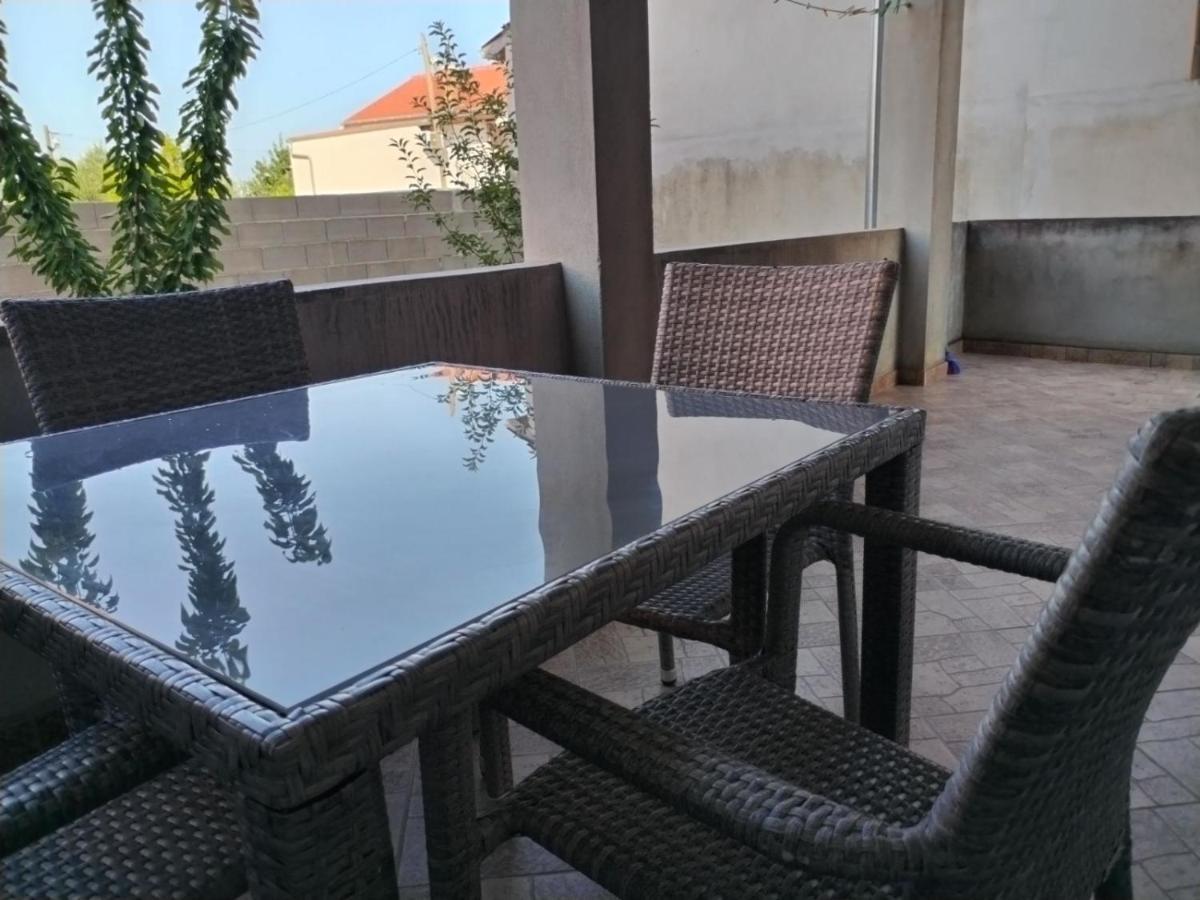 ביוגראד נה מורו Apartman Kristina Sa Dvije Sobe מראה חיצוני תמונה
